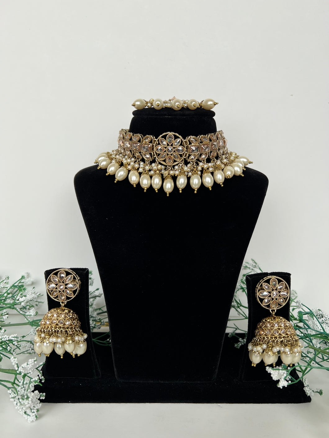 Golden Choker Set