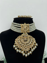 Load image into Gallery viewer, Jardau Choker v1
