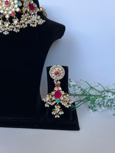 Load image into Gallery viewer, Multi Kundan Choker
