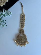 Load image into Gallery viewer, Roni Champagne Set
