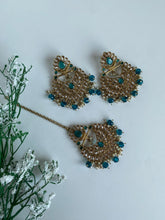 Load image into Gallery viewer, Paneet Earrings Teal
