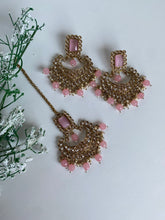 Load image into Gallery viewer, Aashna Earrings Tikka (3 colours)
