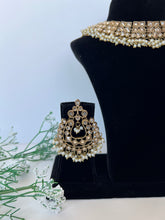 Load image into Gallery viewer, Inara Gold Set
