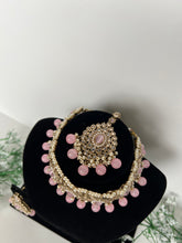 Load image into Gallery viewer, Guneet Choker Pink
