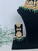 Load image into Gallery viewer, Lori Kundan Set Green
