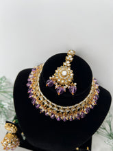 Load image into Gallery viewer, Simple Kundan Set (5 colours)
