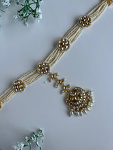 Load image into Gallery viewer, Kundan Sheeshphool
