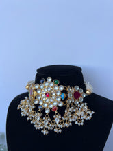 Load image into Gallery viewer, Multi Kundan Choker
