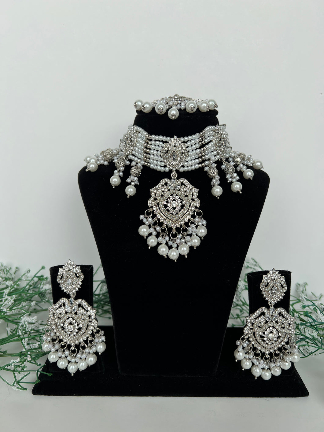 Fizza Silver Set