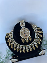 Load image into Gallery viewer, Antique Gold Set
