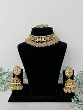 Load image into Gallery viewer, Simple Kundan Set (5 colours)
