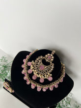 Load image into Gallery viewer, Pink choker set
