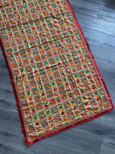 Load image into Gallery viewer, Sharan Phulkari Gold
