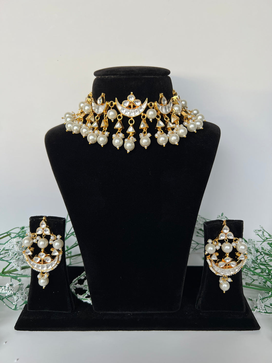 Moonlight Kundan Set