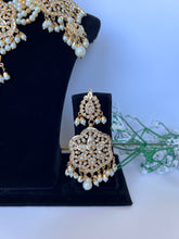 Load image into Gallery viewer, Chandni jardau set gold
