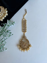 Load image into Gallery viewer, Kelly Choker Set
