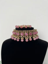 Load image into Gallery viewer, Pink choker set
