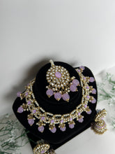 Load image into Gallery viewer, Lilac Kundan Set
