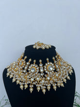 Load image into Gallery viewer, Lori Kundan Set
