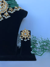 Load image into Gallery viewer, Sage Kundan Set
