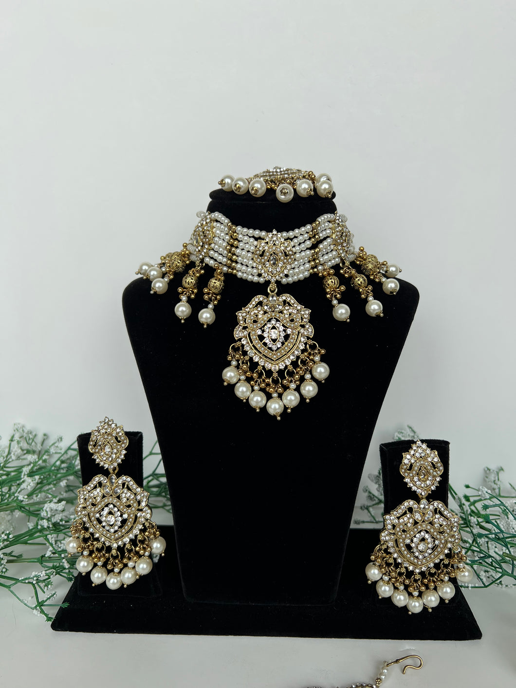 Fizza Choker Set Gold