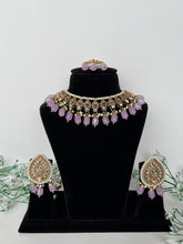 Load image into Gallery viewer, Rehmat Necklace Lilac
