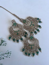 Load image into Gallery viewer, Emerald Green Earrings Set

