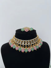 Load image into Gallery viewer, Simple Kundan Set (5 colours)
