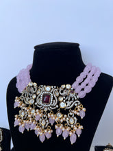 Load image into Gallery viewer, Iris in Baby Pink
