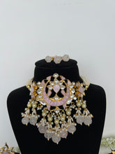 Load image into Gallery viewer, Neila Set in Pink
