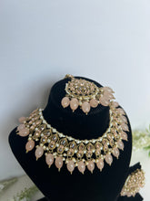 Load image into Gallery viewer, Kimmy Set Peach
