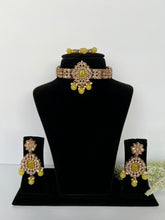 Load image into Gallery viewer, Rita Set Yellow
