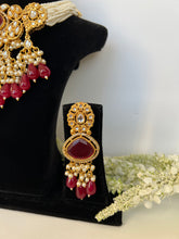 Load image into Gallery viewer, Maroon Kundan
