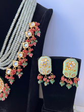 Load image into Gallery viewer, Kundan Long Necklaxe

