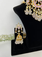 Load image into Gallery viewer, Neila Set in Pink
