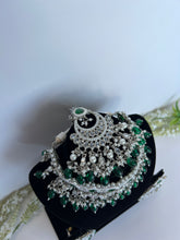 Load image into Gallery viewer, Emerald and Silver
