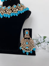 Load image into Gallery viewer, Firoza Blue Necklace

