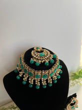 Load image into Gallery viewer, Claire in Peacock Green
