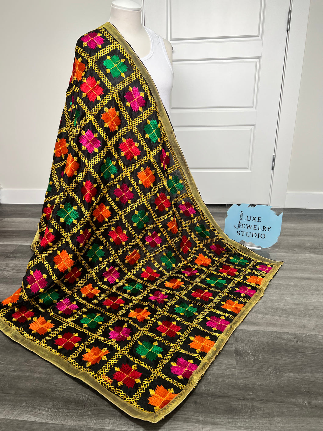 Chinnon Phulkari Black