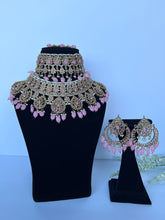 Load image into Gallery viewer, Sajna Bridal Set Pink
