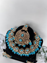 Load image into Gallery viewer, Firoza Blue Necklace
